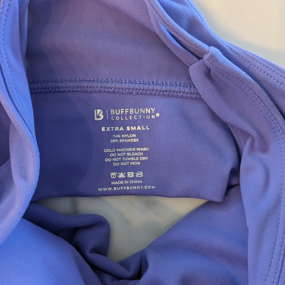 Buffbunny Bloom sports bra in party purple - Picture 3 of 6